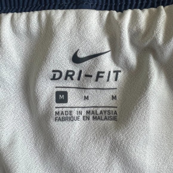 Xavier Nike Running Shorts, Dri-Fit, Woman's Medium - Picture 3 of 5